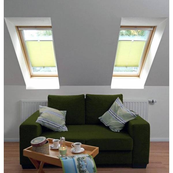 Шторы плиссе на мансардные окна